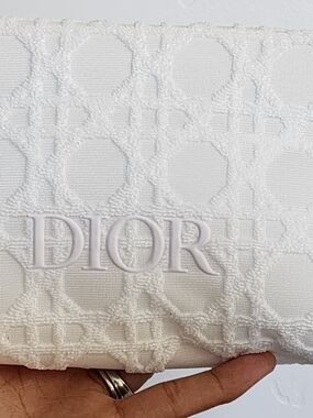GWP/Dior White Embroidered Cosmetic Pouch